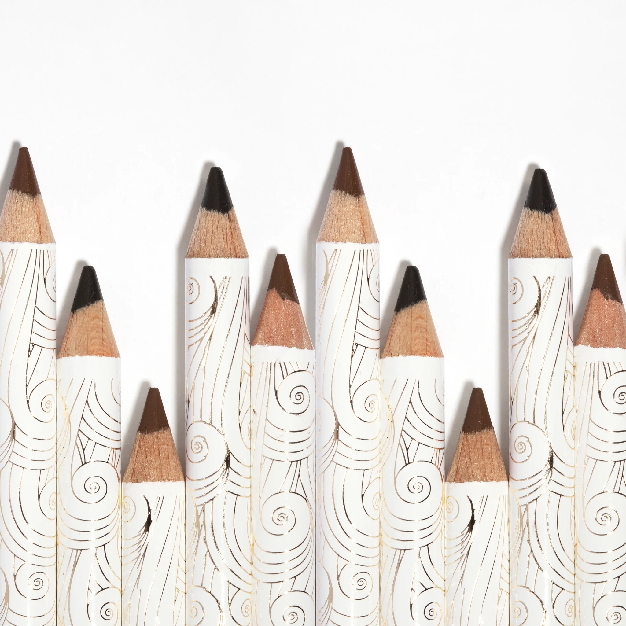 Vegan Waterproof Eyeliner - Image 7